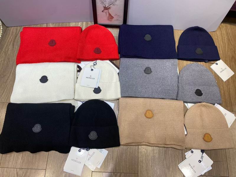 Moncler Scarf Hat (94)