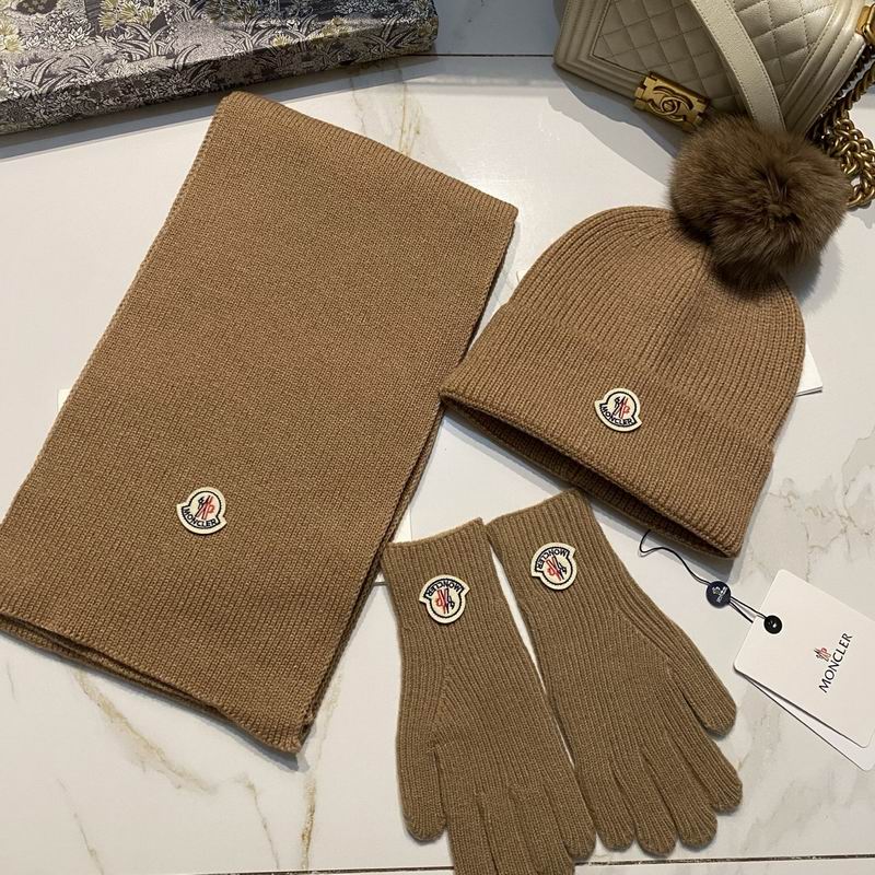 Moncler Scarf Hat Gloves (30)