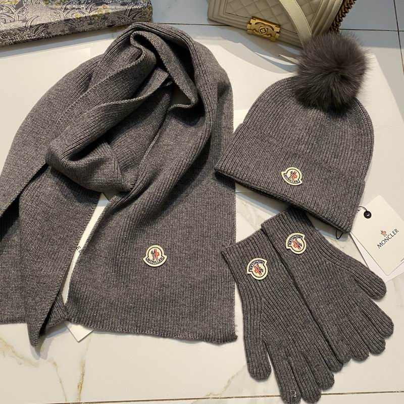 Moncler Scarf Hat Gloves (31)