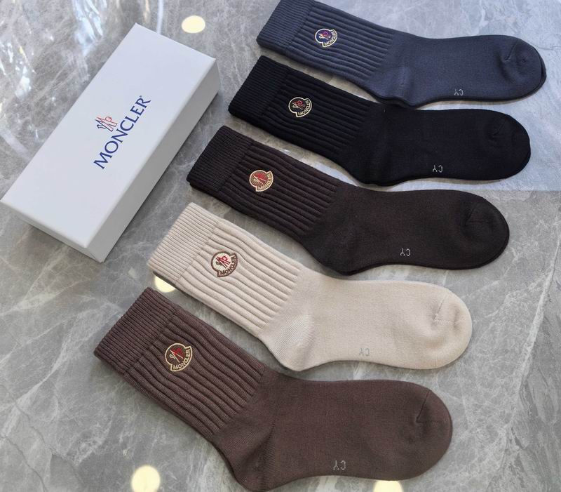 Moncler Socks (11)