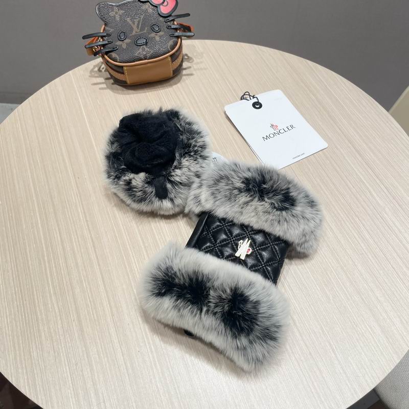 Moncler gloves 123 (2)