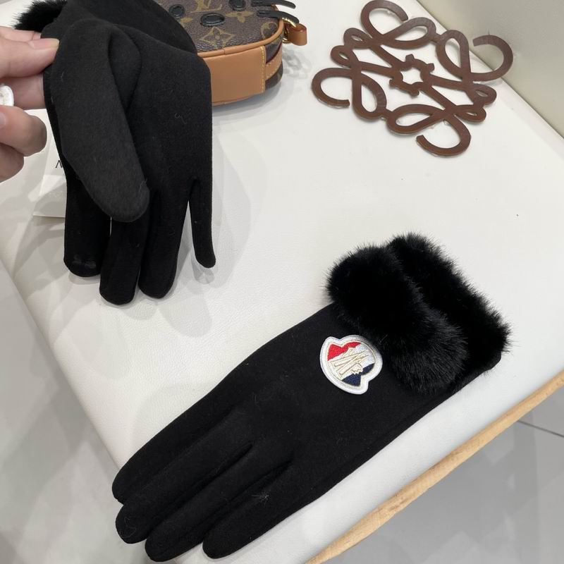 Moncler gloves 31 (24)