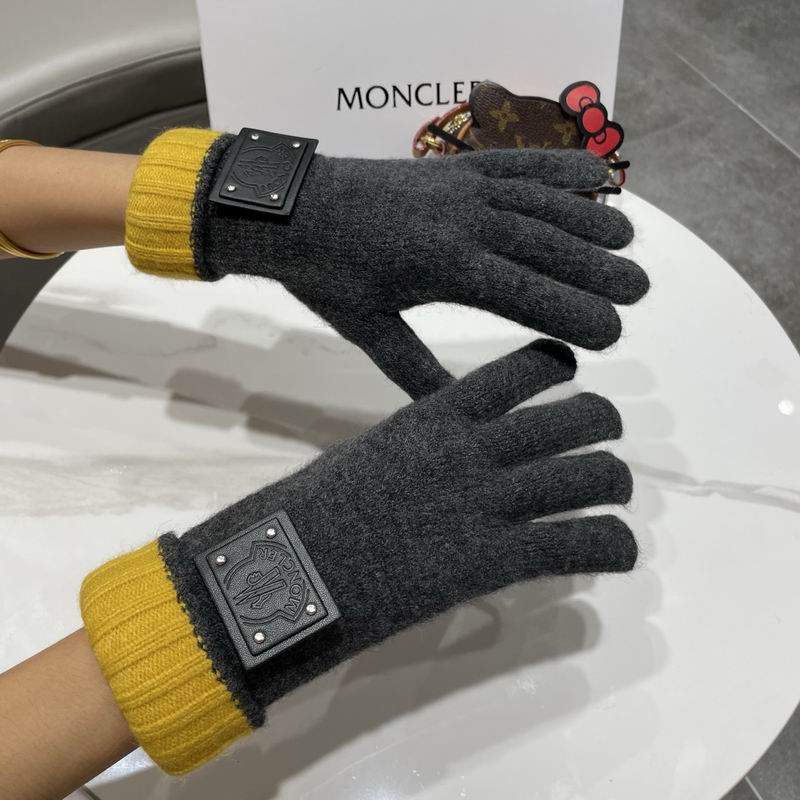 Moncler gloves 48 (13)
