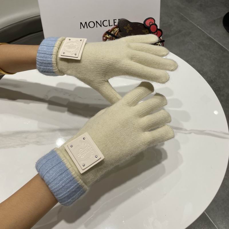 Moncler gloves 48 (2)