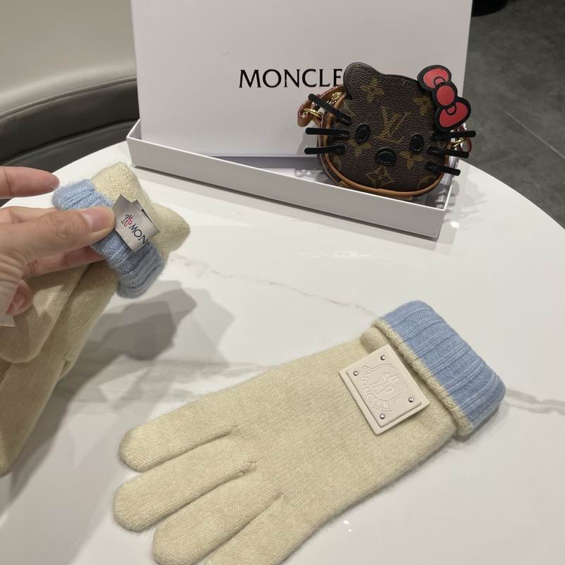 Moncler gloves 48 (7)