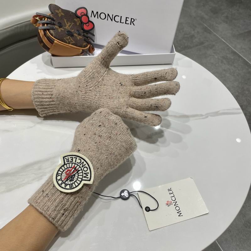 Moncler gloves 80 (1)