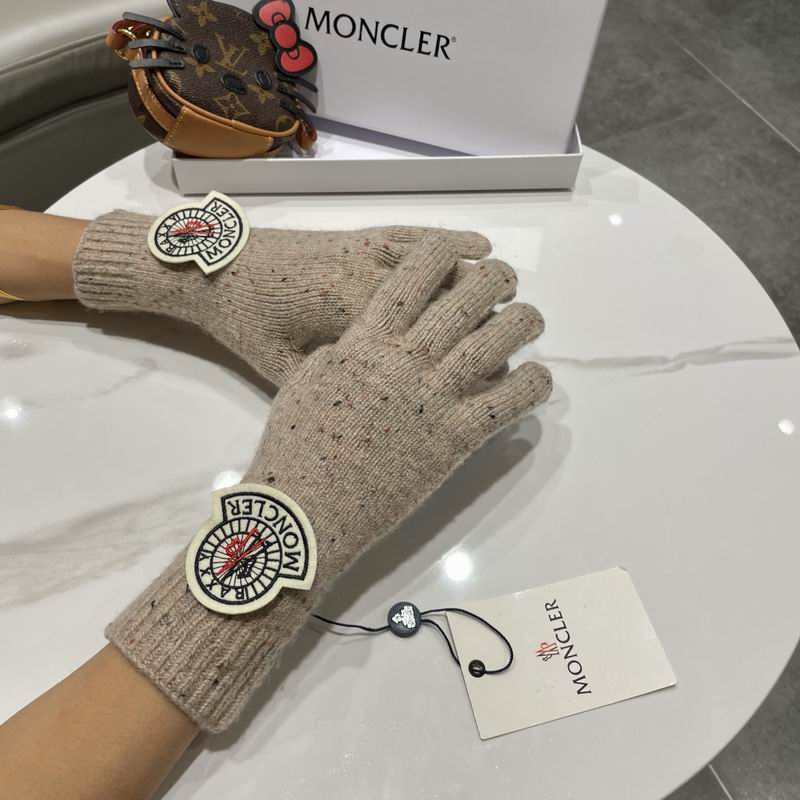 Moncler gloves 80 (4)