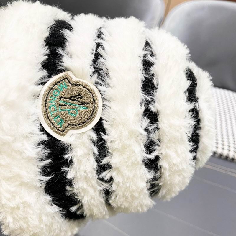 Moncler hat (12)