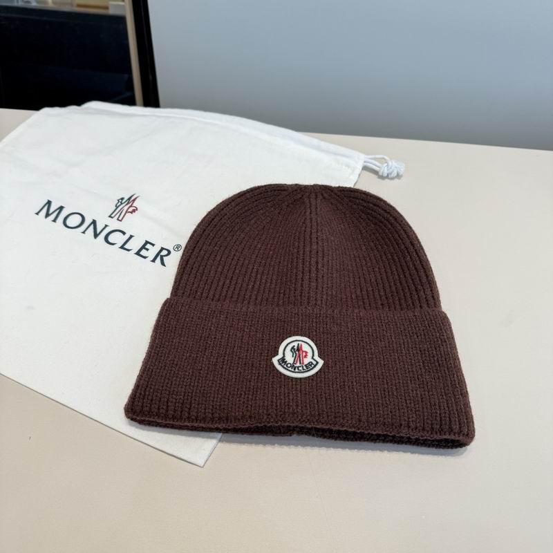 Moncler hat (1532)