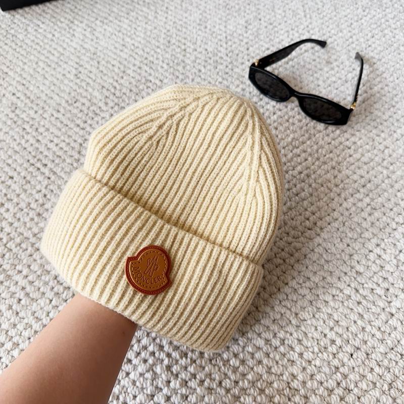 Moncler hat (246)