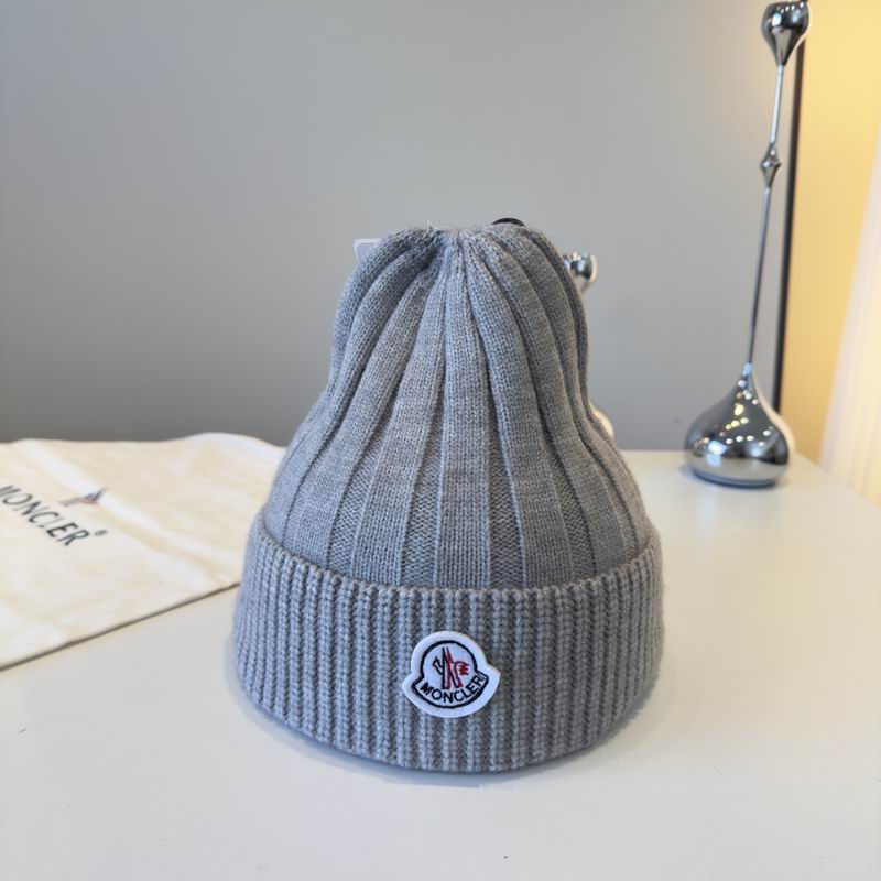 Moncler hat (368)