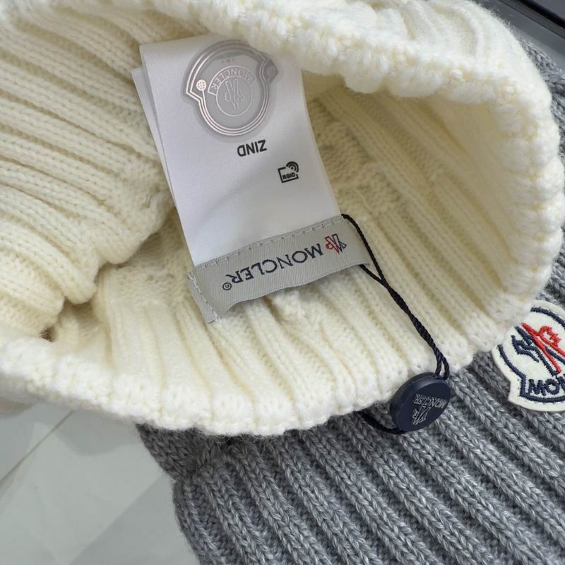 Moncler hat (40)
