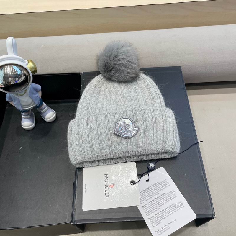 Moncler hat (563)