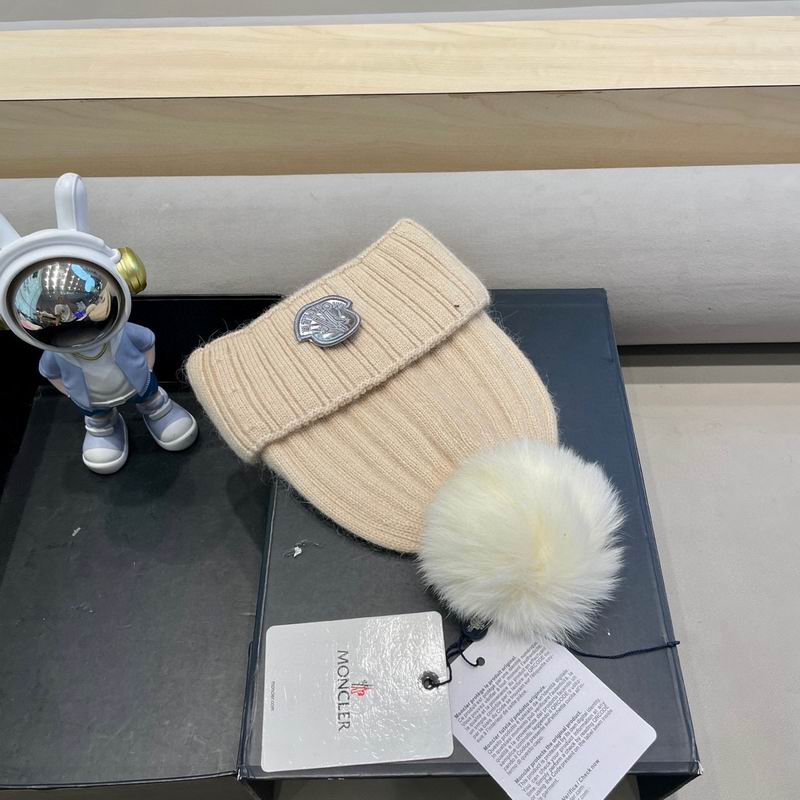Moncler hat (583)