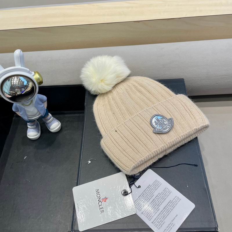 Moncler hat (588)