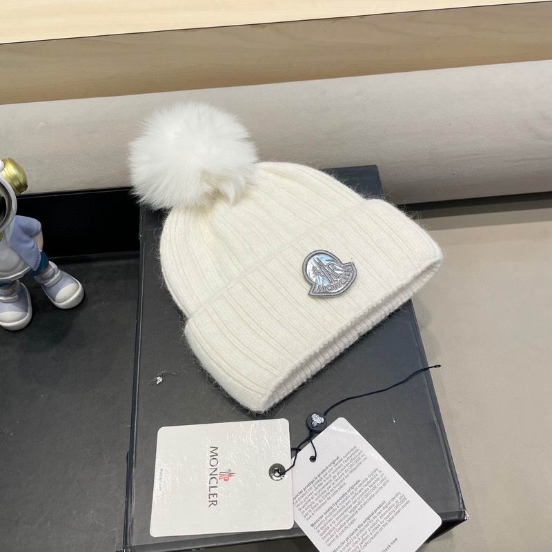 Moncler hat (597)