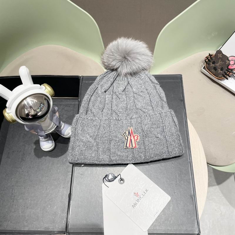 Moncler hat (626)