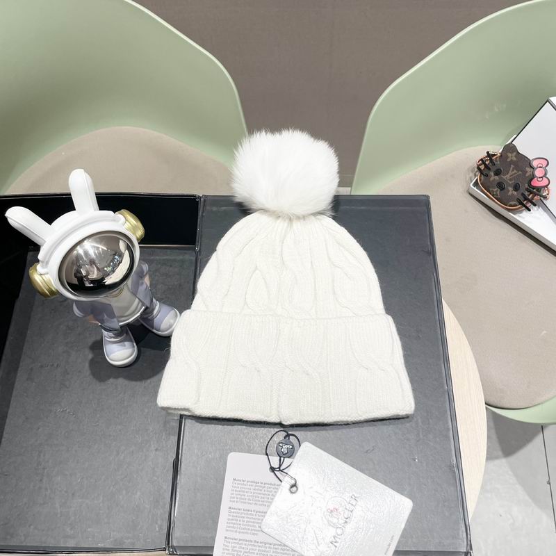 Moncler hat (629)