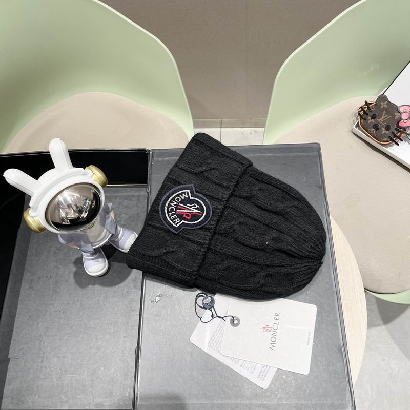 Moncler hat (643)