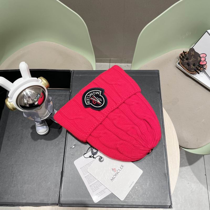 Moncler hat (663)