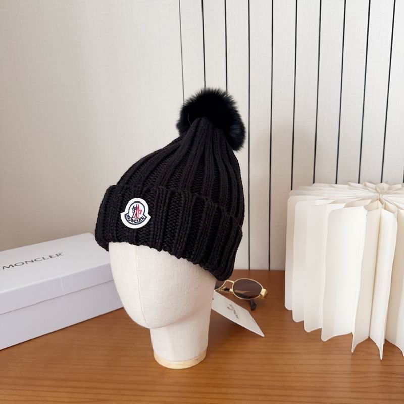 Moncler hat dx (1697)