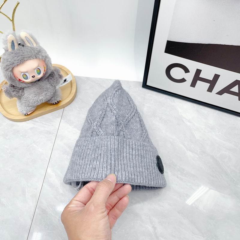 Moncler hat dx (358)