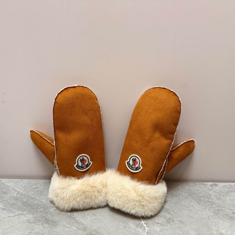 Moncler hat gloves (1)