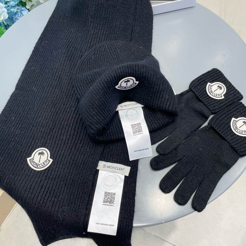 Moncler scarf  hat gloves (10)