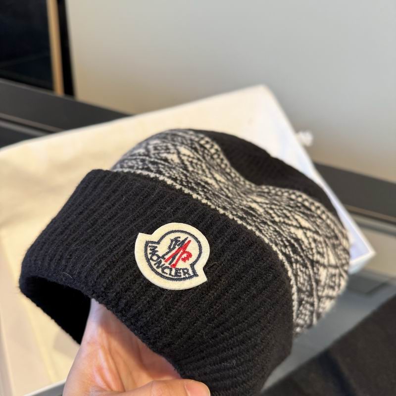 Moncler scarf hat  gloves (1)