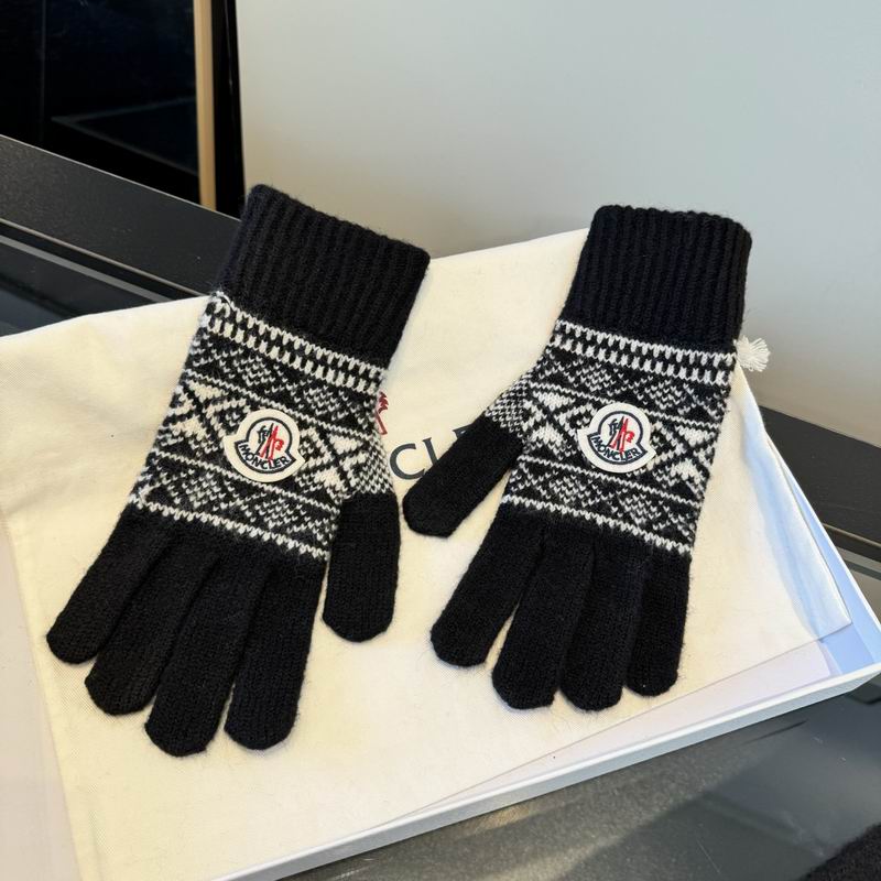 Moncler scarf hat  gloves (3)