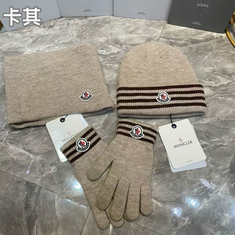 Moncler scarf hat gloves (4)