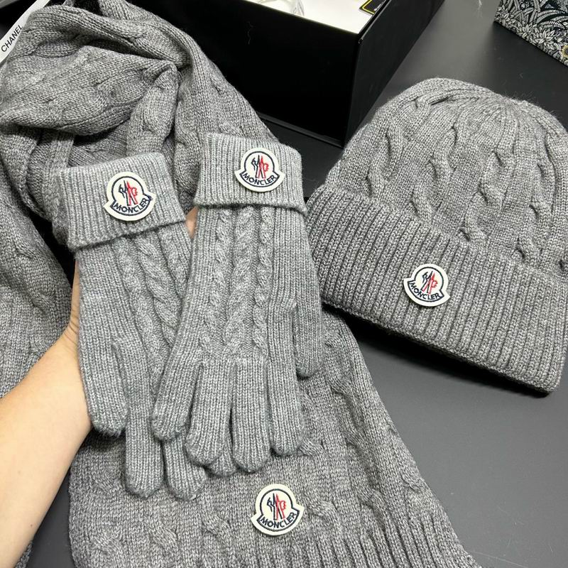 Moncler scarf hat gloves dx (11)