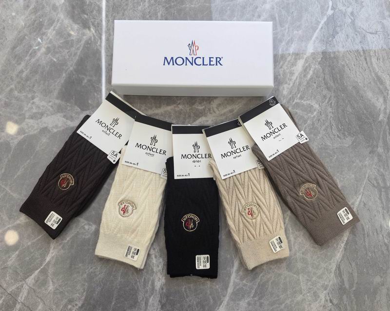 Moncler socks (5)