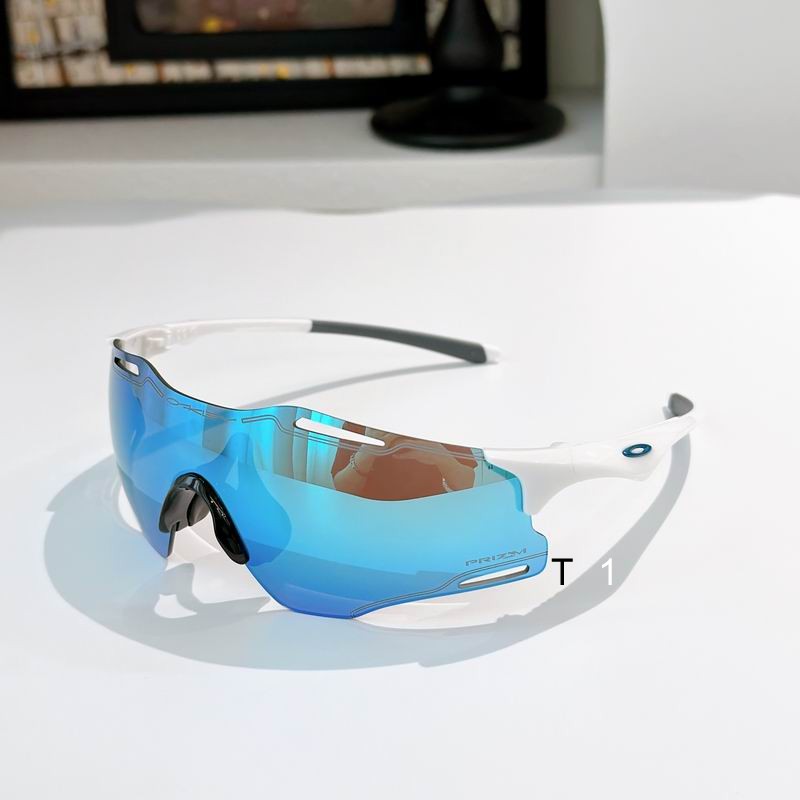 Oakley 111001 a05