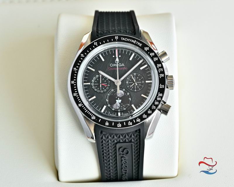 Omega 44mm 14-Speedmaster (9)