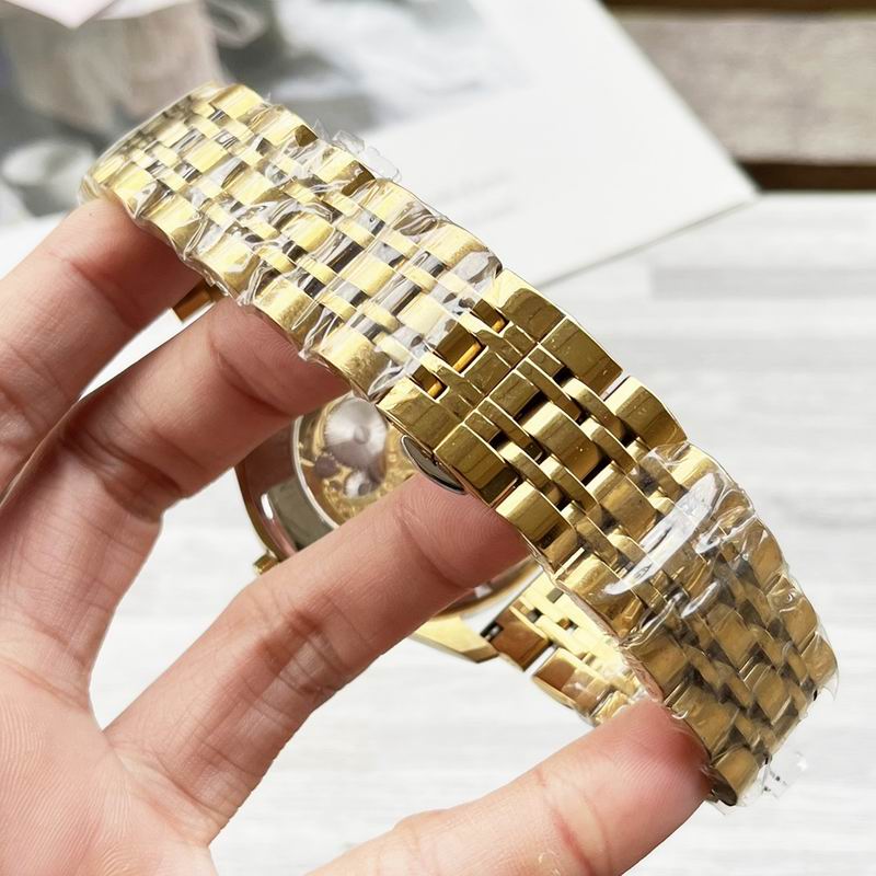 Patek Philippe 42mm 49 (1)