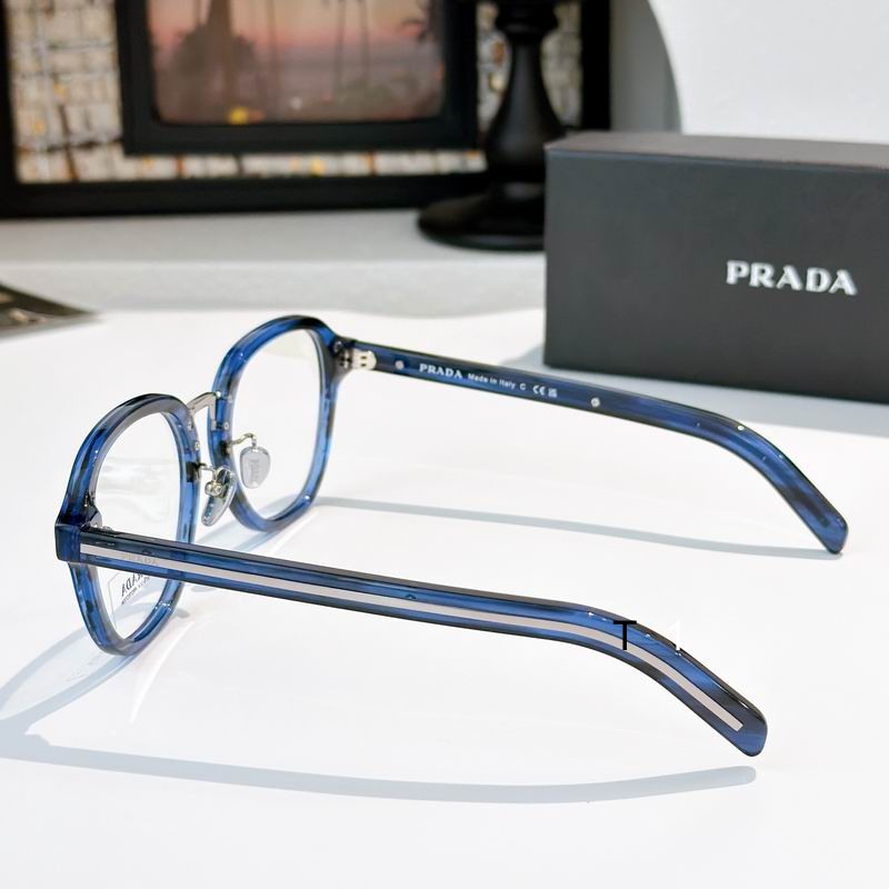 Prada  C05 52 21-145 a 06