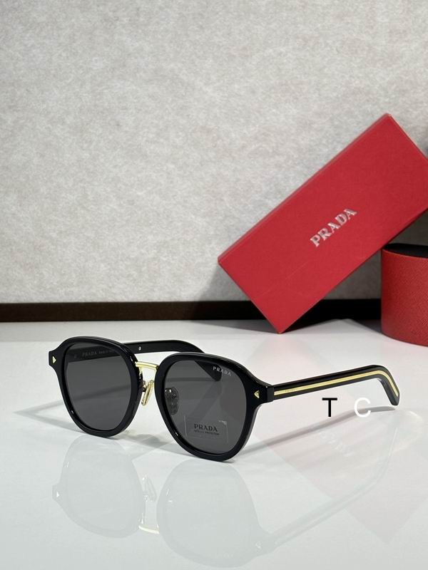 Prada  MODEL 52 21-145 c04
