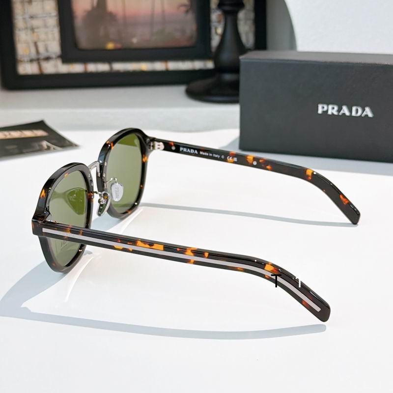 Prada C05V 52 21-145 a06