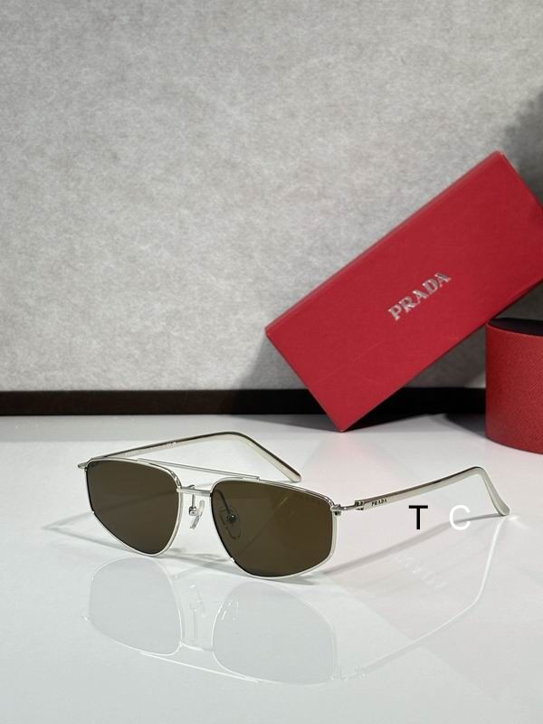 Prada C51S 58 15-145 c01