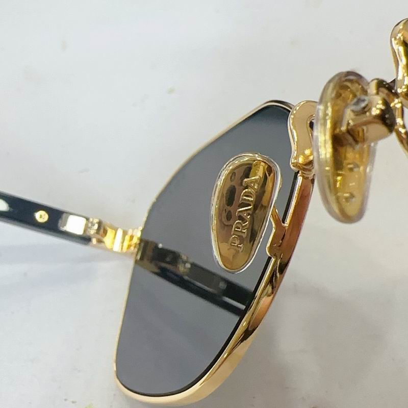 Prada Glasses smr (586)