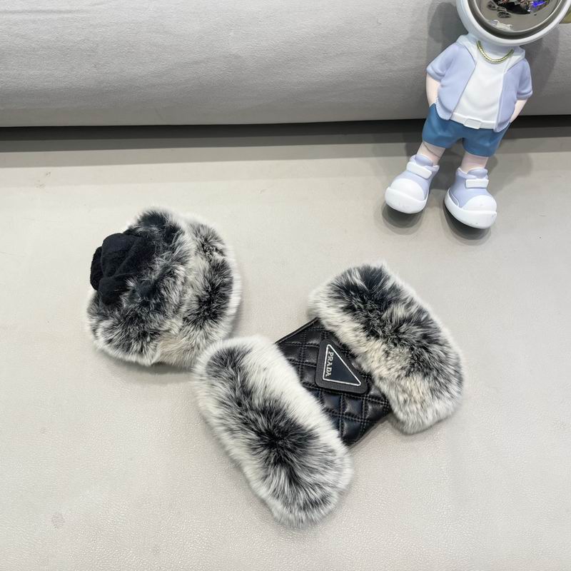 Prada Gloves 106 (3)