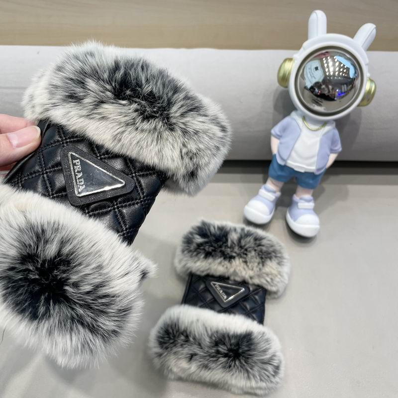Prada Gloves 106 (5)