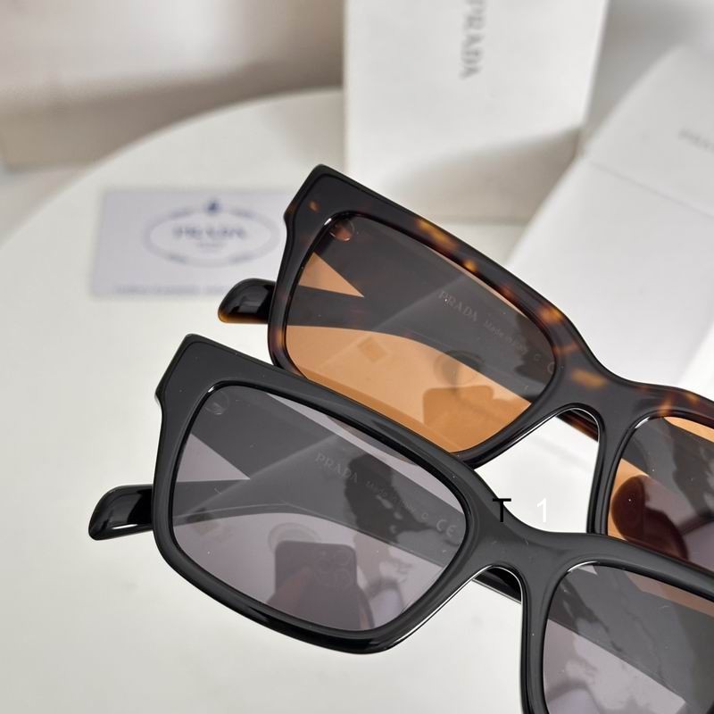 Prada PRC02V 54 18-145 e06