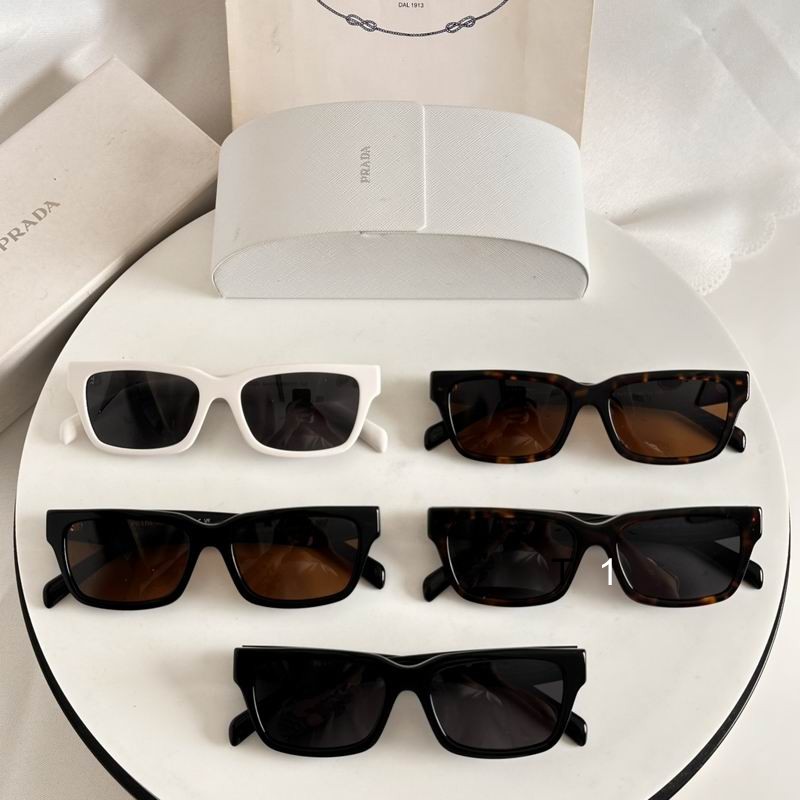 Prada PRC02V 54 18-145 e07