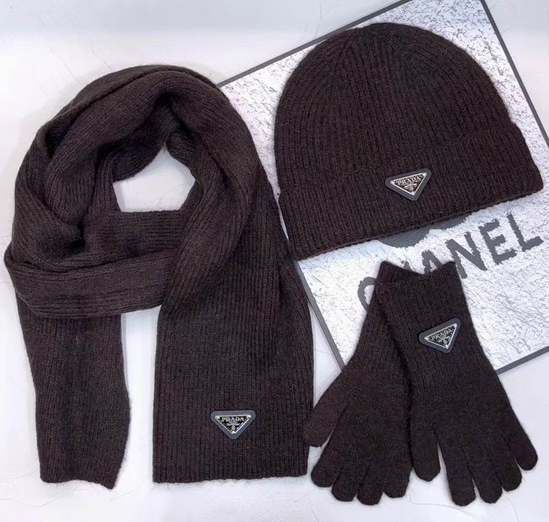 Prada Scarf Hat Gloves (15)