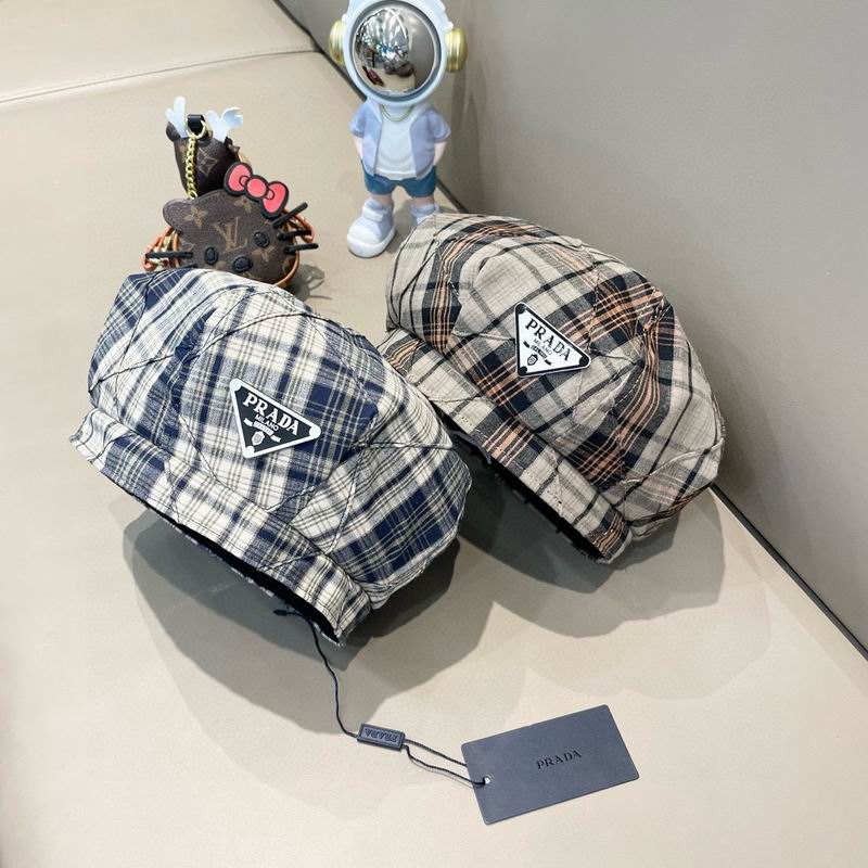 Prada beret (16)