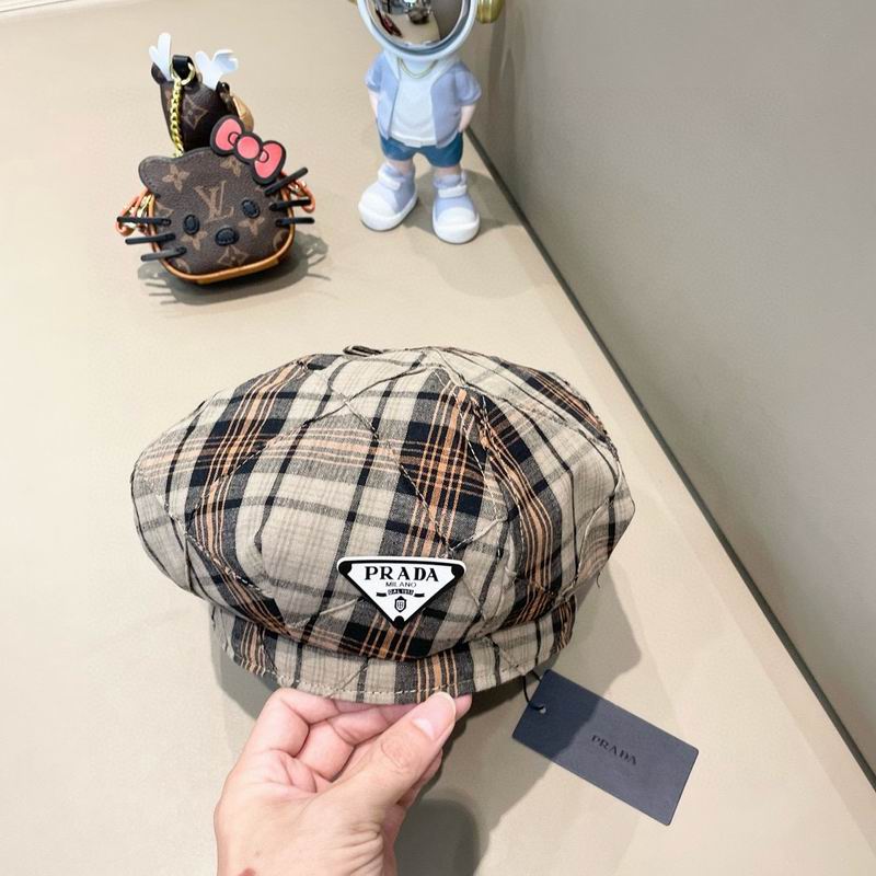 Prada beret (19)