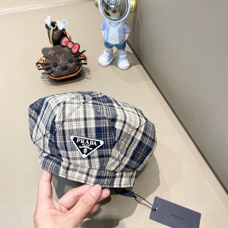 Prada beret (29)