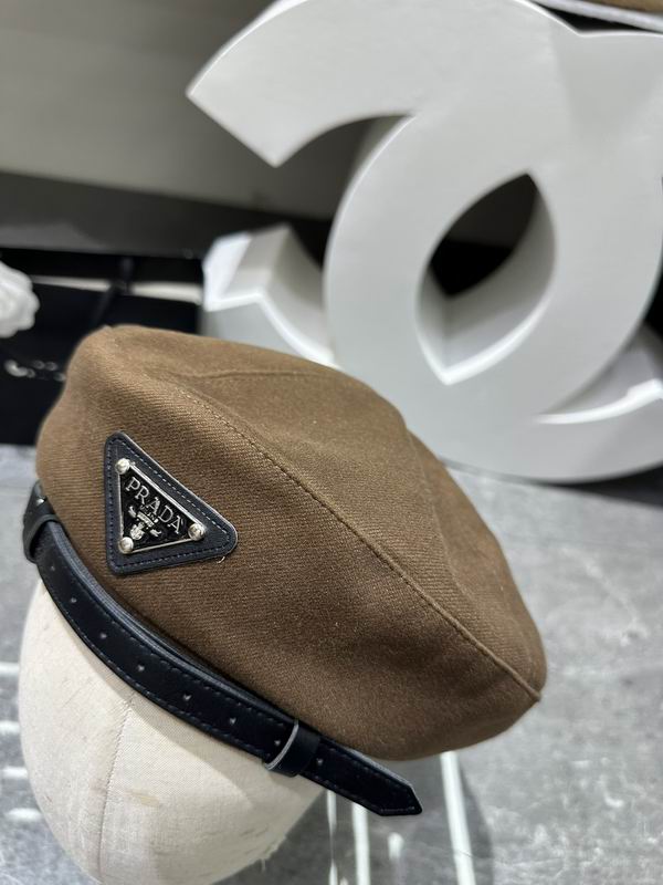 Prada beret dx (197)